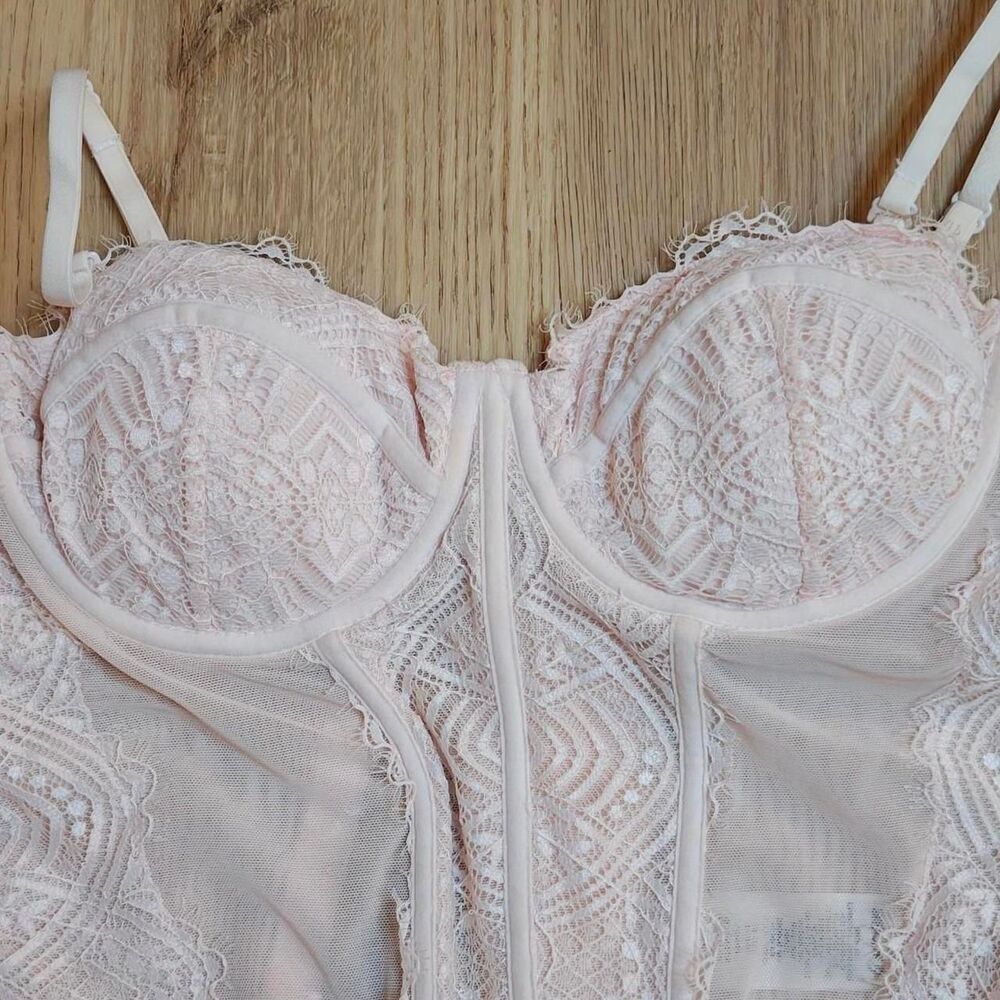 Garage Women's Cream and Pink Corset